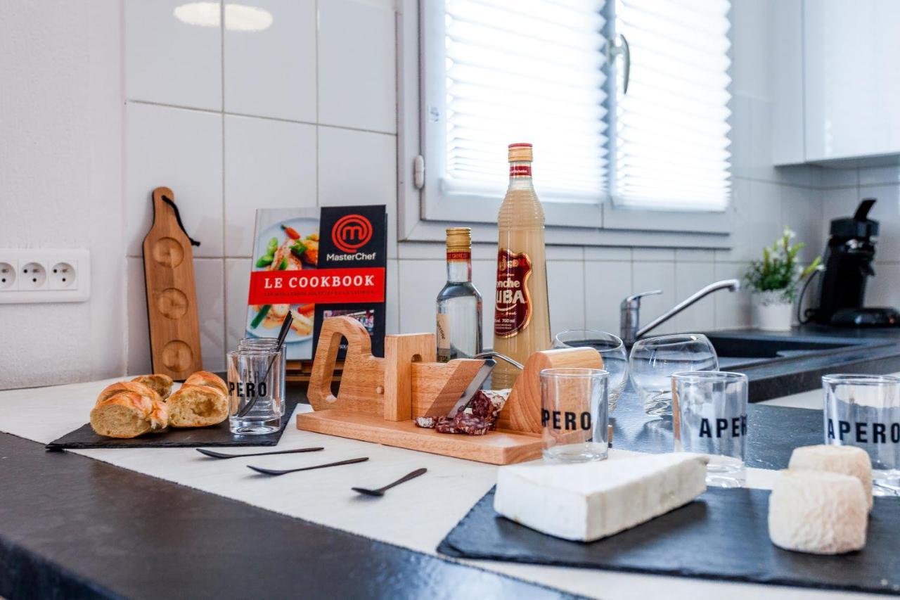 Anja - Top Hote Paris - 6 Personnes Balcon Parking Сен-Дені Екстер'єр фото